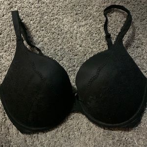 Victoria’s Secret Body By Victoria Perfect Shape Push Up Bra. 32 DDD